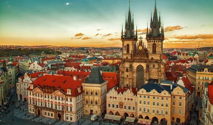 捷克查理大学2018年中东欧研究暑期项目_中国人民大学国际交流处|港澳台办公室